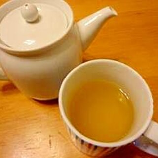 ローズヒップと生姜のお茶